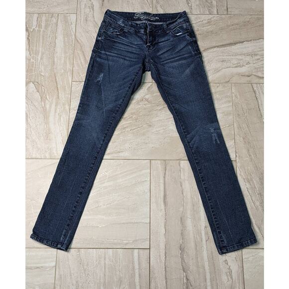 Taylor low rise Jeans by Delias  size 0S - Picture 1 of 9